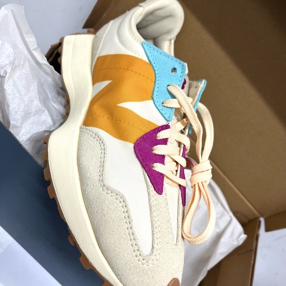 New Balance | Shoes | New Balance 327 Casual Womens Sneakers Shoes 